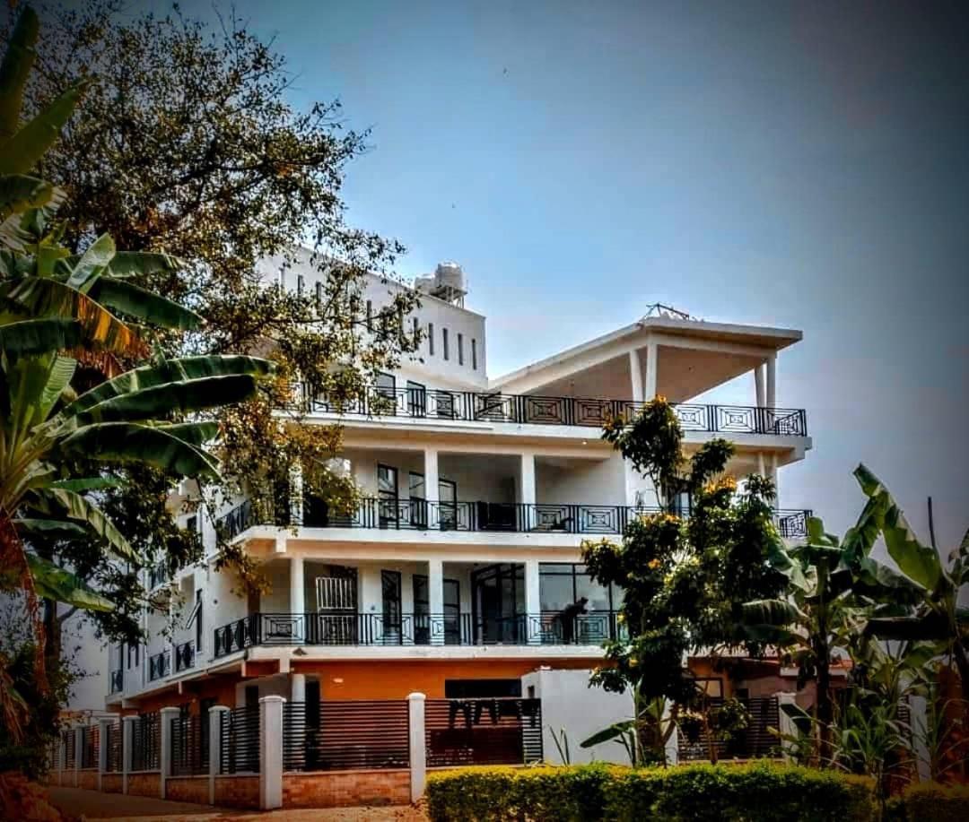 Kemrose Hotel Fort Portal Kültér fotó