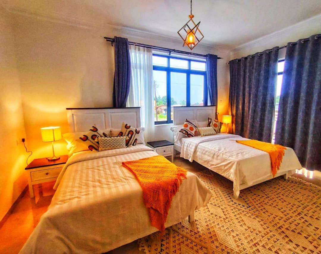 Kemrose Hotel Fort Portal Kültér fotó